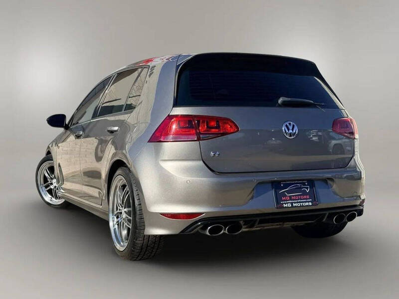 2017 Volkswagen Golf R 4Motion