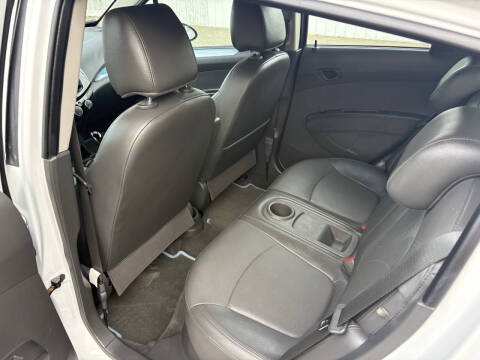 2015 Chevrolet Spark EV 2LT