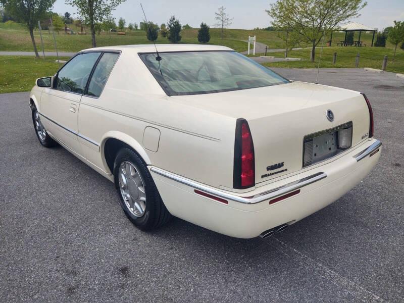 2001 Cadillac Eldorado ESC