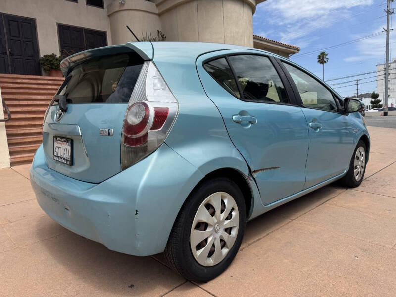 2013 Toyota Prius c One