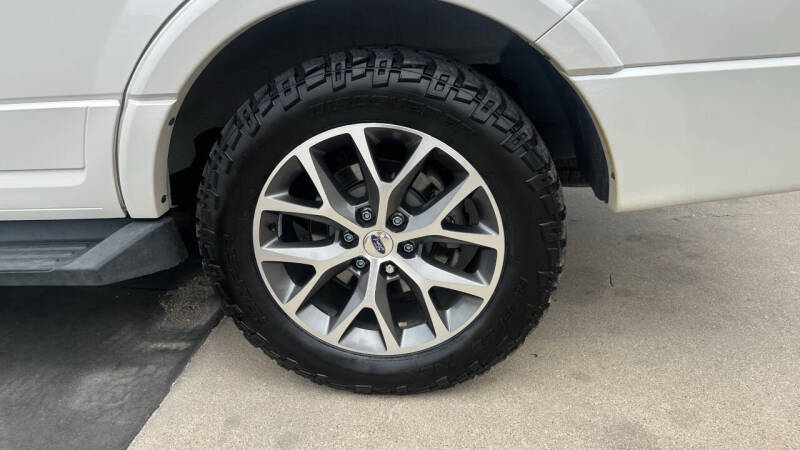 2017 Ford Expedition XLT