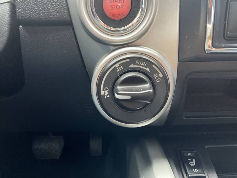 2017 Nissan Titan SL