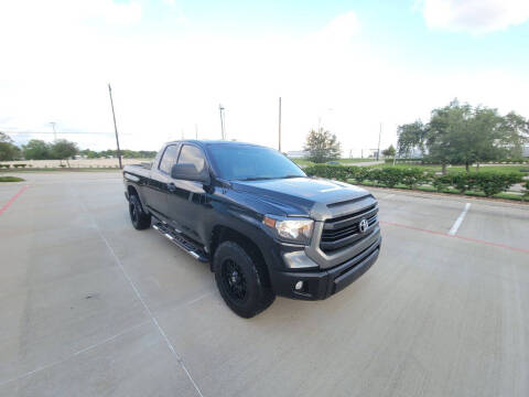 2014 Toyota Tundra SR