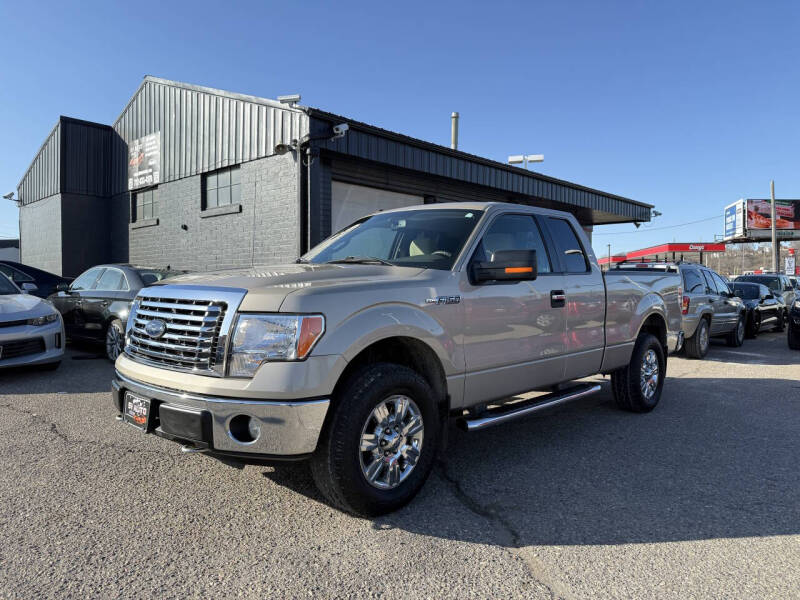 2010 Ford F-150 STX's photo