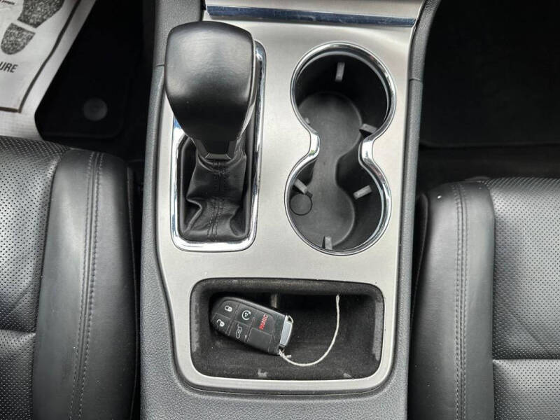 2020 Jeep Grand Cherokee