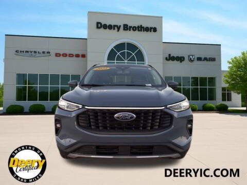 2025 Ford Escape Platinum