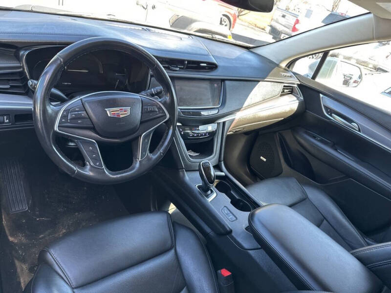 2019 Cadillac XT5 Premium Luxury