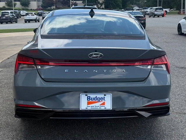 2022 Hyundai Elantra