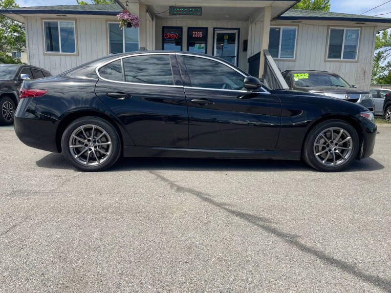 2017 Alfa Romeo Giulia