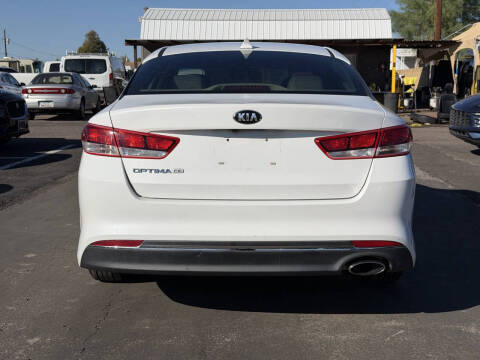 2016 Kia Optima LX