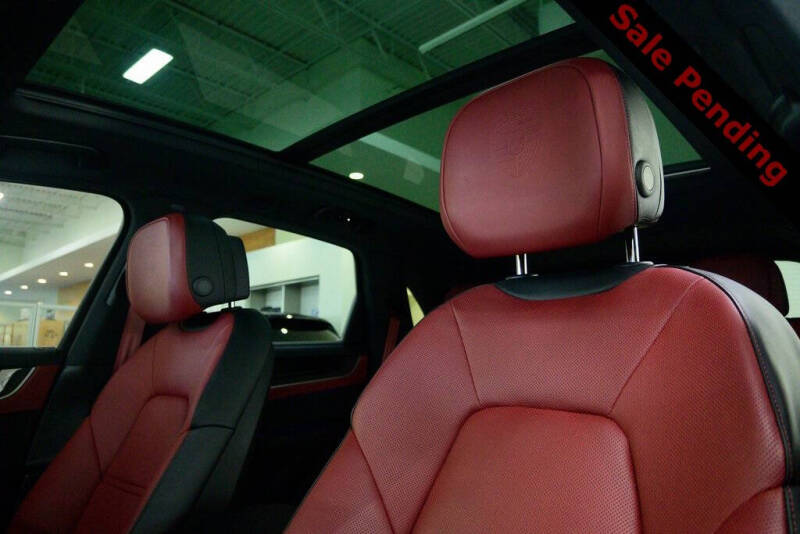 2024 Porsche Cayenne S