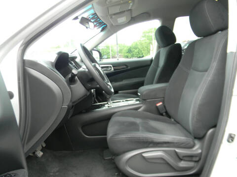 2016 Nissan Pathfinder