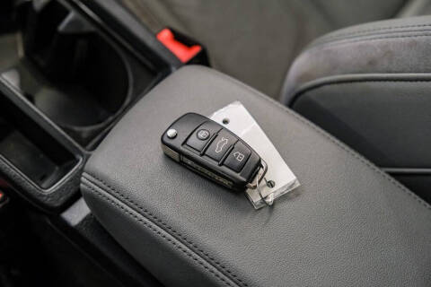 2020 Audi Q3 quattro S line Prem Plus 45 TFSI