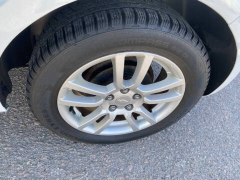 2015 Chevrolet Sonic LT Manual