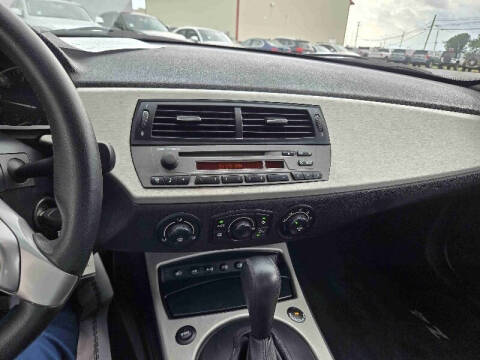 2005 BMW Z4 2.5i