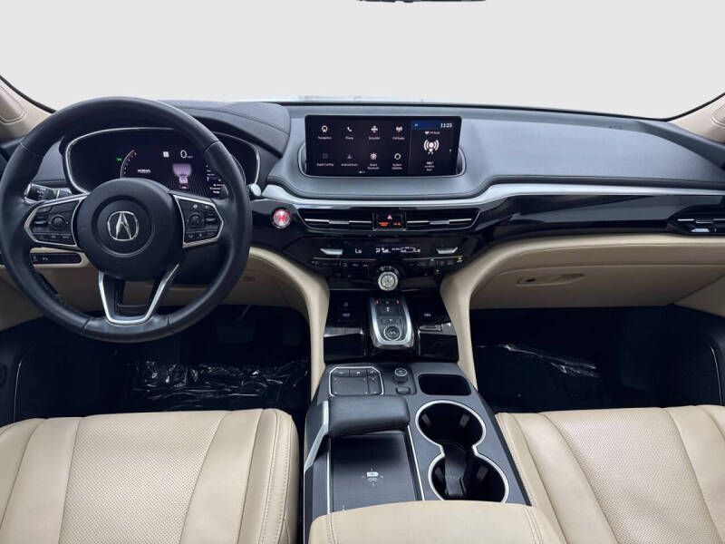 2022 Acura MDX w/Tech