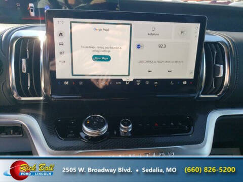 2025 Ford Expedition Platinum