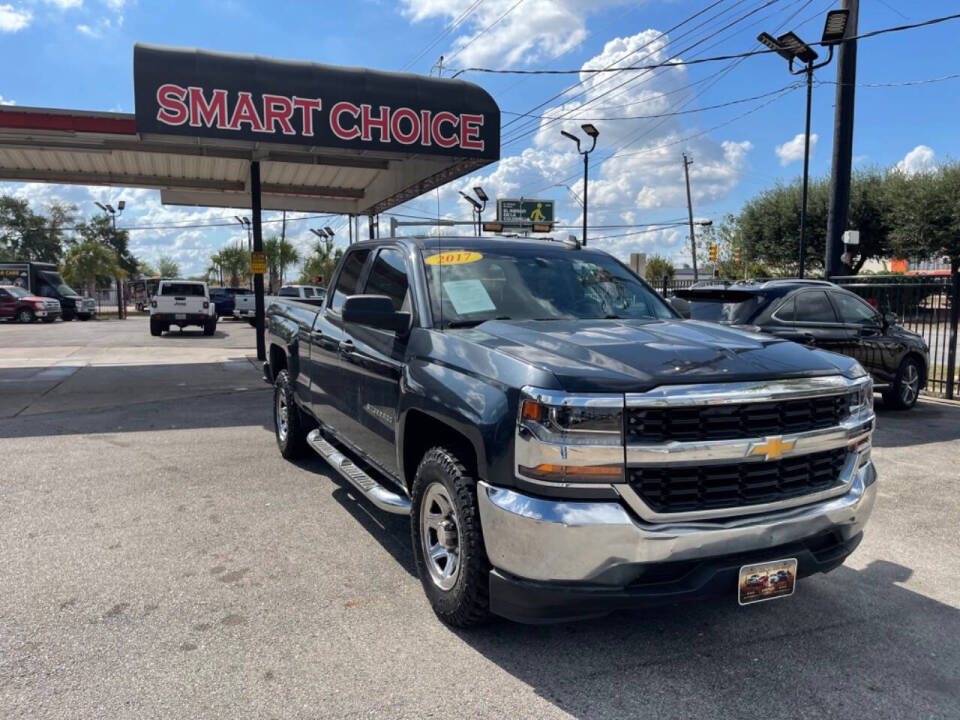 2017 Chevrolet Silverado 1500 for sale at SMART CHOICE AUTO in Pasadena, TX