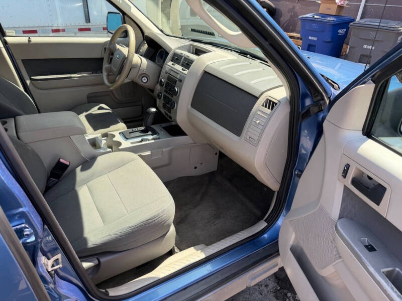 2009 Ford Escape XLT