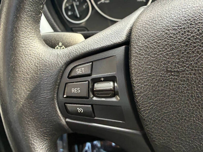 2013 BMW 3 Series 328i