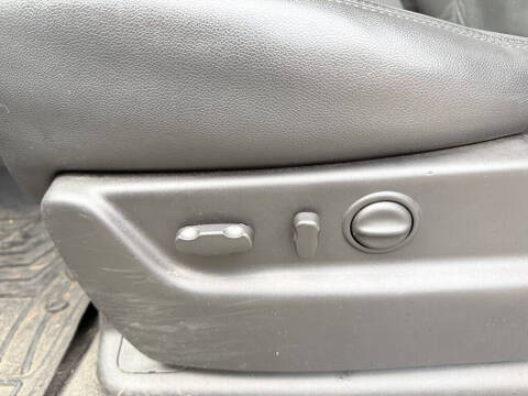 2012 GMC Yukon XL SLT