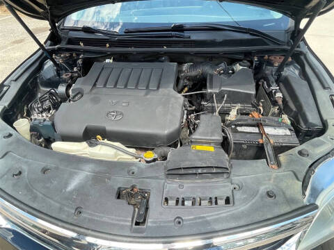 2013 Toyota Avalon XLE