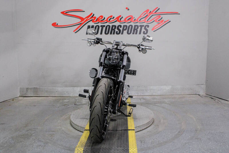 2023 Harley-Davidson Breakout