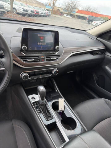 2024 Nissan Altima 2.5 SV