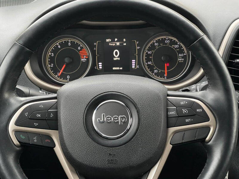 2016 Jeep Cherokee Sport Altitude