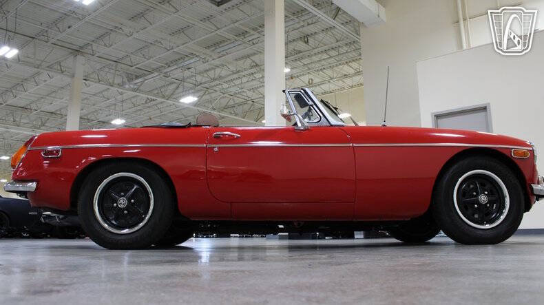 1972 MG B