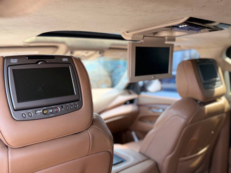 2016 Cadillac Escalade ESV Platinum