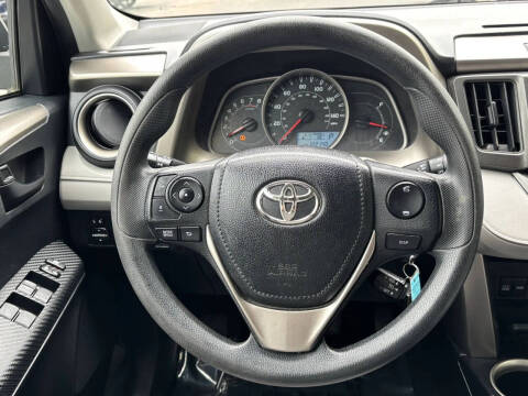 2013 Toyota RAV4 LE