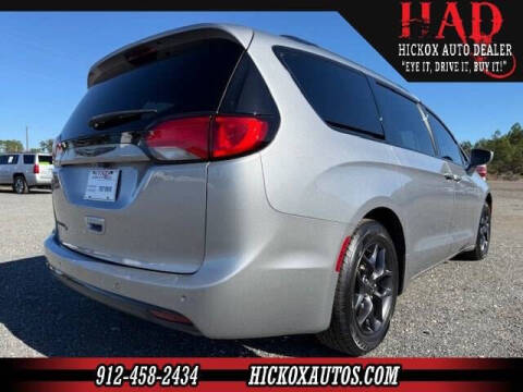 2018 Chrysler Pacifica Touring L Plus