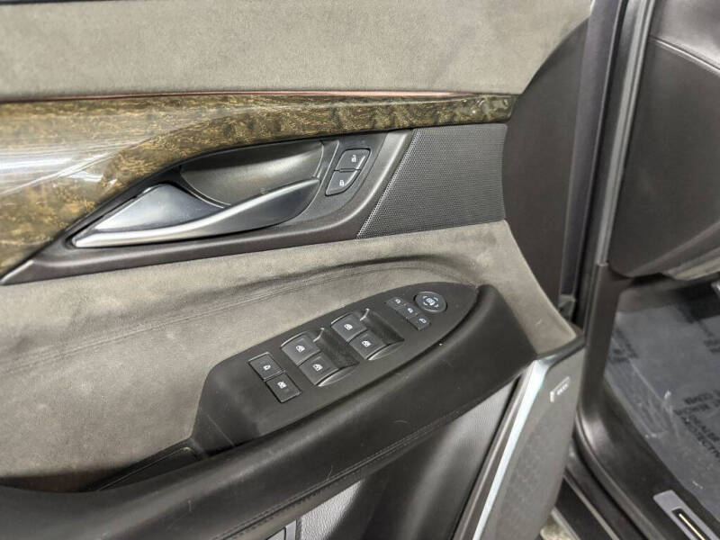 2016 Cadillac Escalade ESV Platinum