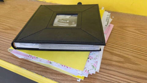 1942 Ford Super Deluxe