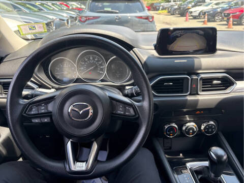 2017 Mazda CX-5 Sport