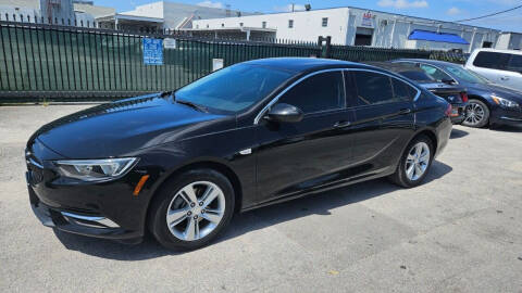 2018 Buick Regal Sportback for sale at Vice City Deals in Doral FL