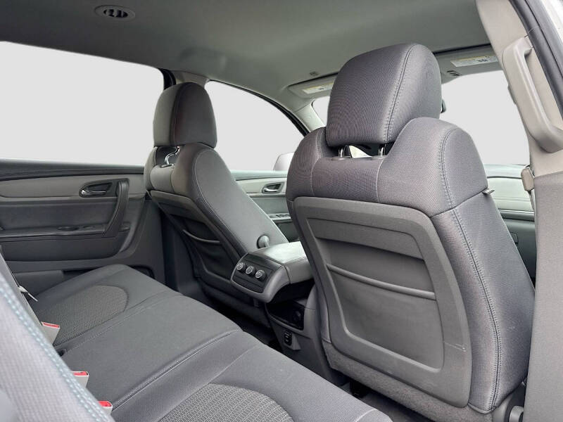 2016 Chevrolet Traverse LS