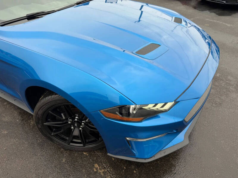 2020 Ford Mustang