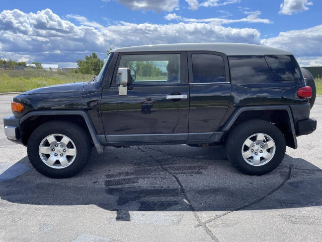 2007 Toyota FJ Cruiser for sale at Twin Cities Auctions in Elk River, MN