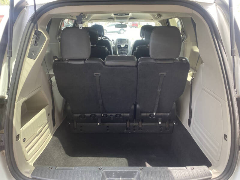 2016 Chrysler Town and Country Touring