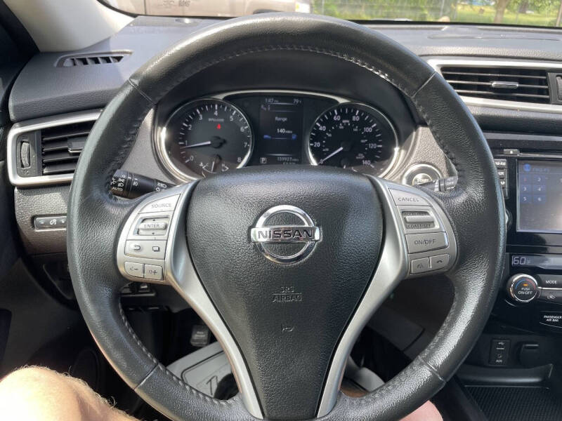 2016 Nissan Rogue SL