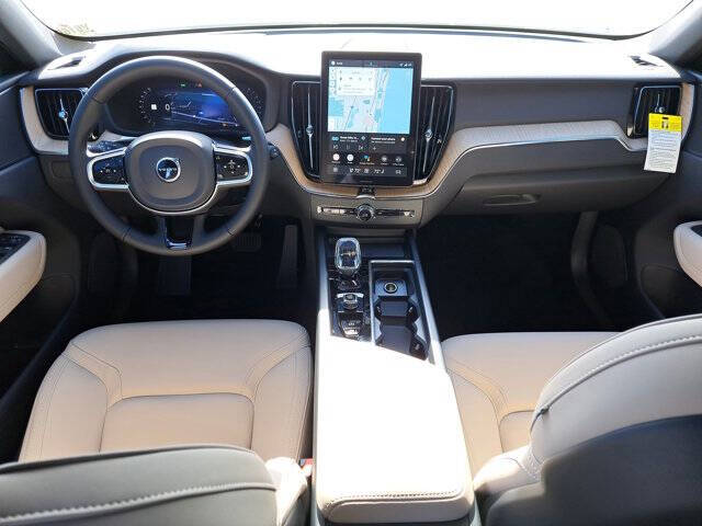 2026 Volvo XC60 B5 Core