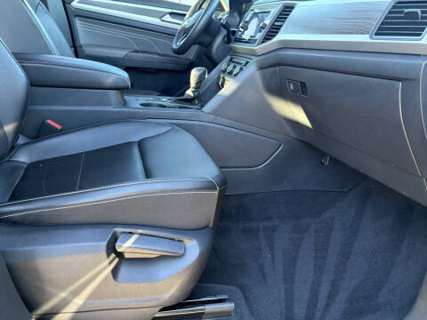 2022 Volkswagen Atlas SE