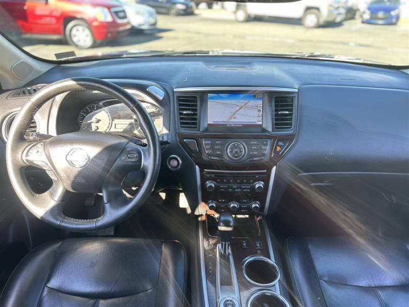 2015 Nissan Pathfinder SL