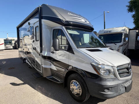 2017 Forest River Sunseeker MBS