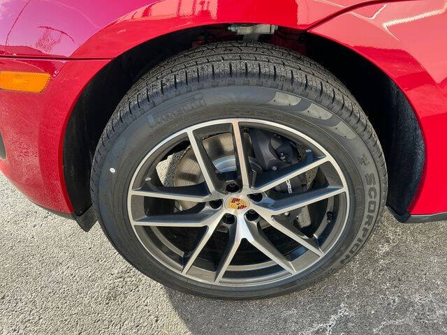2026 Porsche Macan