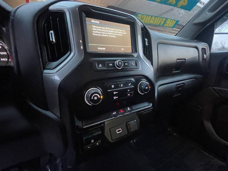 2019 Chevrolet Silverado 1500 Custom