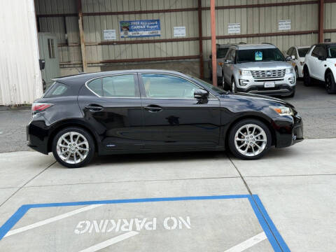 2011 Lexus CT 200h Premium
