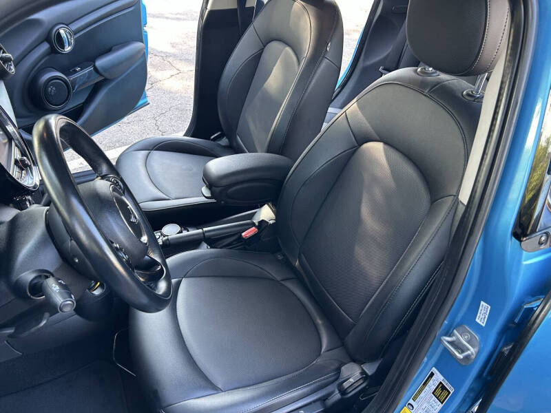 2015 MINI Hardtop 4 Door Cooper